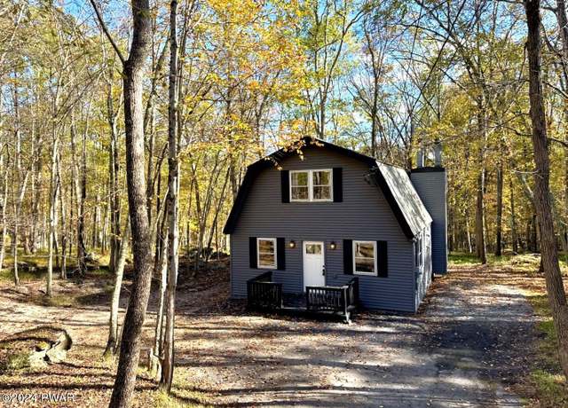Property at 139 Lamplighter Ln, Lackawaxen, PA 18435, 4 beds, 2 baths