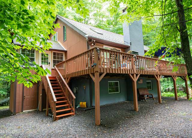Property at 70 Underwood Ln, Lake Ariel, PA 18436, 3 beds, 2.5 baths