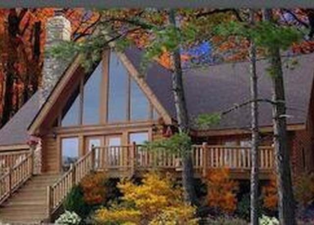 Property at 133 Tunnel Rd, Milford, PA 18337, 3 beds, 2.5 baths