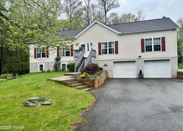 Property at 1040 Indian Dr, Lake Ariel, PA 18436, 3 beds, 2.5 baths