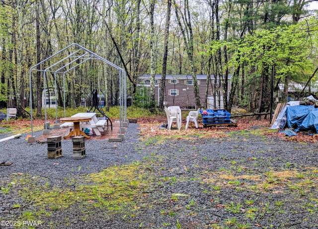 Property at 4056 Hopi Ln, Shohola, PA 18458