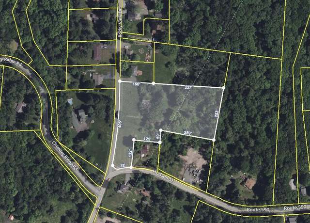 Property at 14 Rocky View Dr, Hawley, PA 18428
