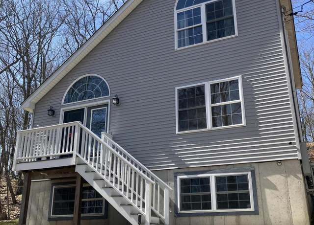 Property at 121 Sunset Dr, Milford, PA 18337, 3 beds, 2 baths