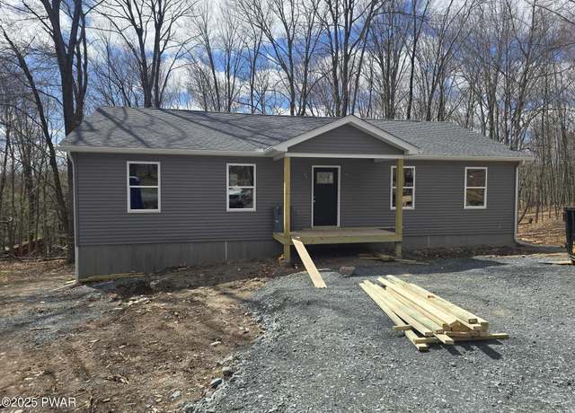 Property at 9 Wildwood Ct, Lake Ariel, PA 18436, 3 beds, 2 baths