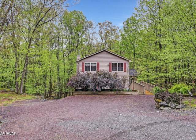 Property at 808 Pioneer Ct, Lackawaxen, PA 18435, 4 beds, 3 baths