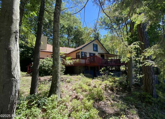 Property at 310 Pa-390, Tafton, PA 18464, 3 beds, 2.5 baths
