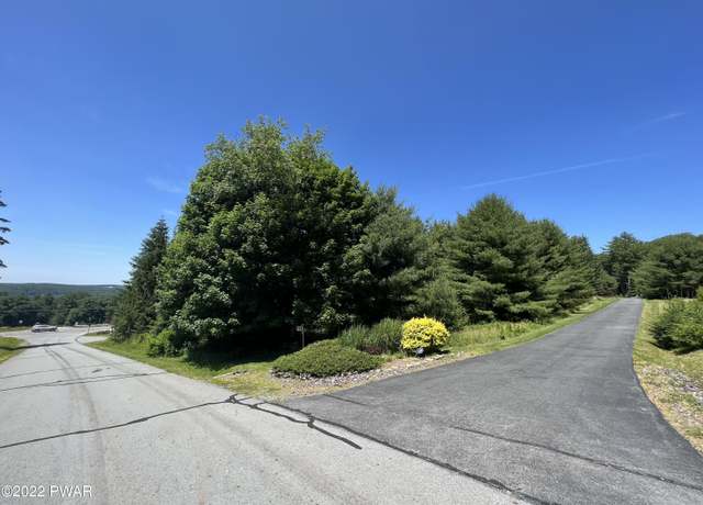 Property at Manor Woods Ct, Paupack, PA 18451