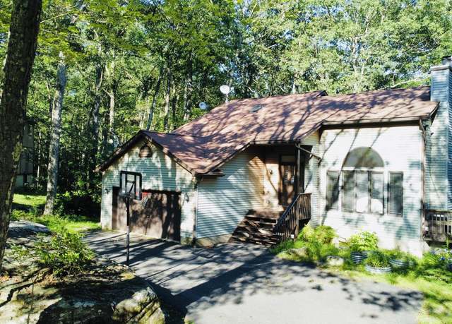 Property at 115 Willow Dr, Lords Valley, PA 18428, 4 beds, 2 baths