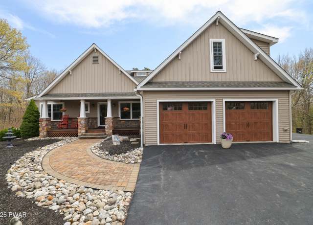 Property at 157 Blue Heron Way, Hawley, PA 18428, 3 beds, 3 baths