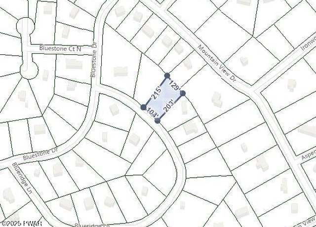 Property at 105 Blueridge Ln, Lords Valley, PA 18428