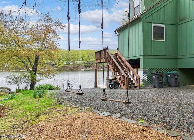 Property at 343 W Shore Dr, Hawley, PA 18428, 3 beds, 2 baths