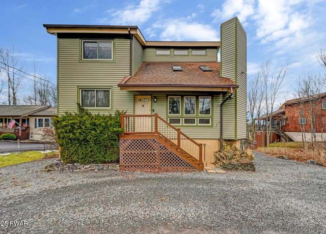 Property at 13 Glenwood Ln, Lake Ariel, PA 18436, 3 beds, 3 baths