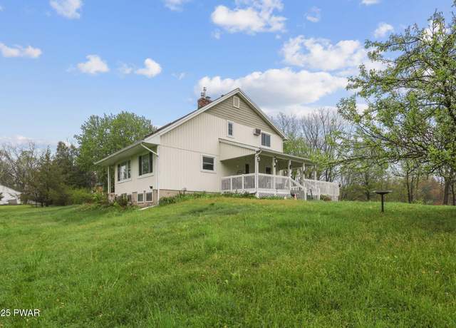 Property at 2516 Easton Tpke, Waymart, PA 18472, 3 beds, 2.5 baths
