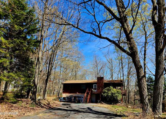 Property at 800 Pony Ct, Lords Valley, PA 18428, 3 beds, 2 baths