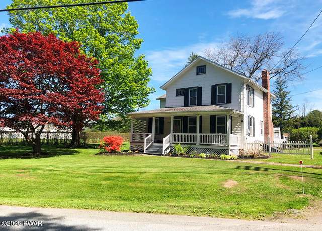 Property at 128 Carbondale Rd, Waymart, PA 18472, 4 beds, 2 baths