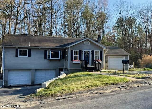 Property at 11 Schumacher Pond Rd, Barryville, NY 12719, 2 beds, 1.5 baths