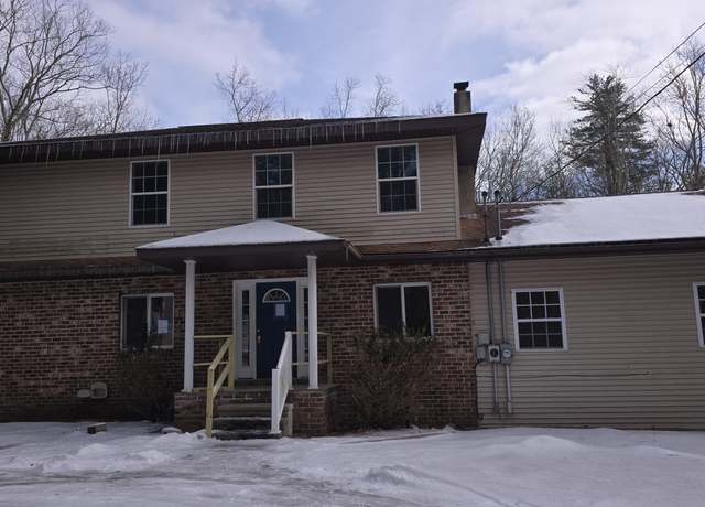 Property at 122 Crane Rd, Lakeville, PA 18438, 4 beds, 2 baths