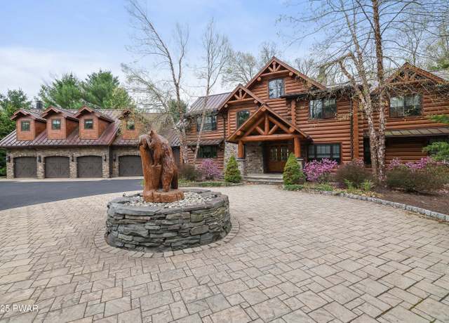 Property at 110 Saint Andrews Dr, Greentown, PA 18426, 5 beds, 5.5 baths