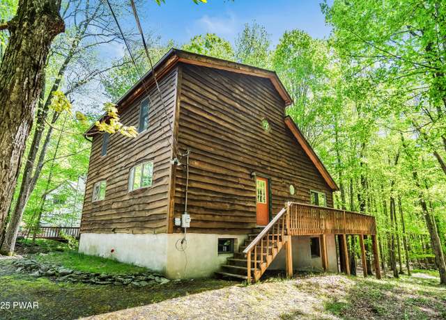Property at 10 Sandy Ct Ct, Lake Ariel, PA 18436, 3 beds, 2.5 baths