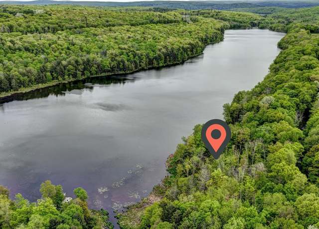 Property at 129 Sheridan Rd, Hawley, PA 18428