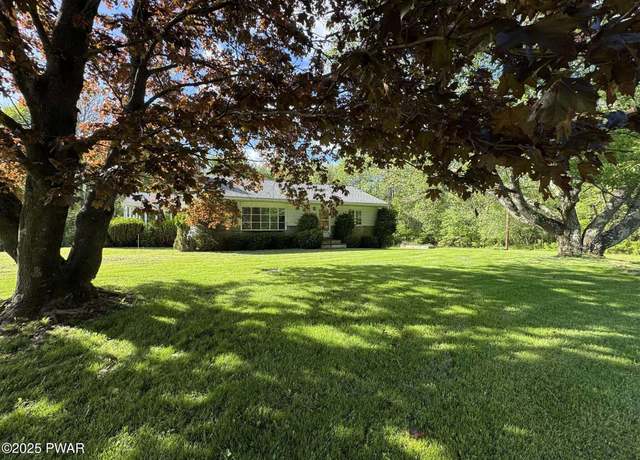 Property at 1611 Lake Ariel Hwy, Lake Ariel, PA 18436, 2 beds, 2 baths