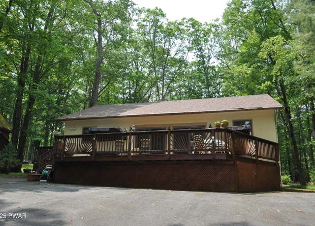 Property at 24 Lakeside Dr, Lakeville, PA 18438, 4 beds, 1.5 baths