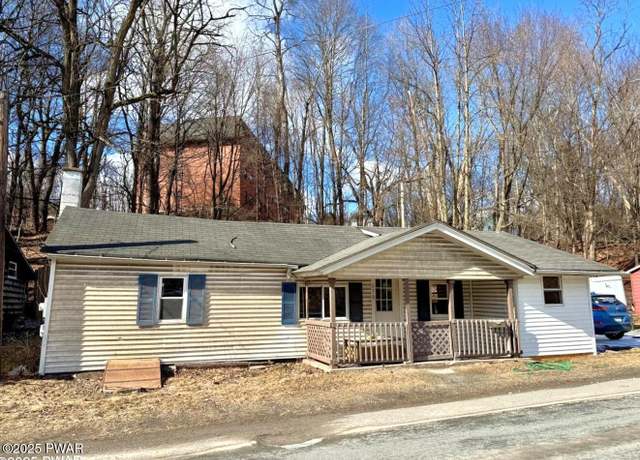 Property at 276 Erie Street St, Honesdale, PA 18431, 2 beds, 1 bath