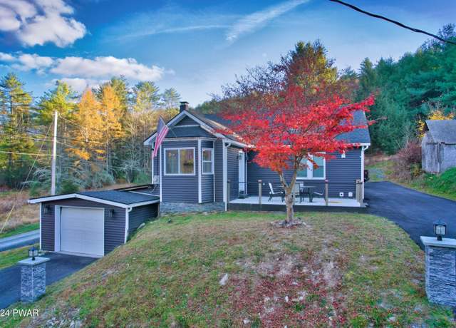 Property at 214 Twin Lakes Rd, Shohola, PA 18458, 2 beds, 1.5 baths
