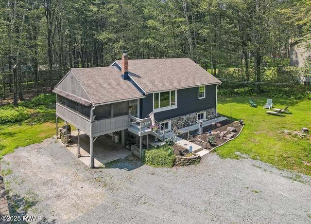 Property at 144 View Dr, Greentown, PA 18426, 3 beds, 1.5 baths