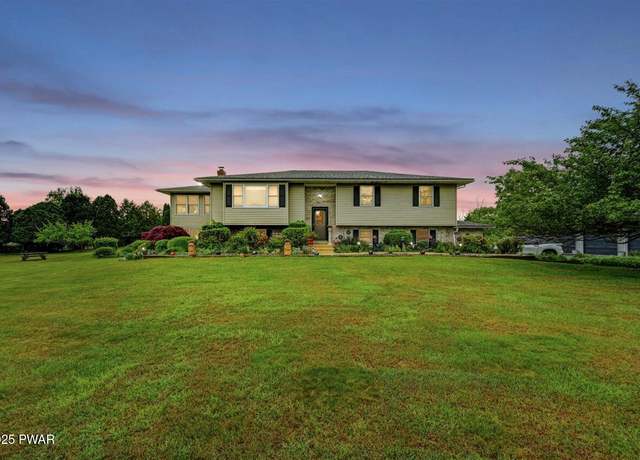 Property at 2786 Rising Hill Drive Dr, Saylorsburg, PA 18353, 4 beds, 3 baths