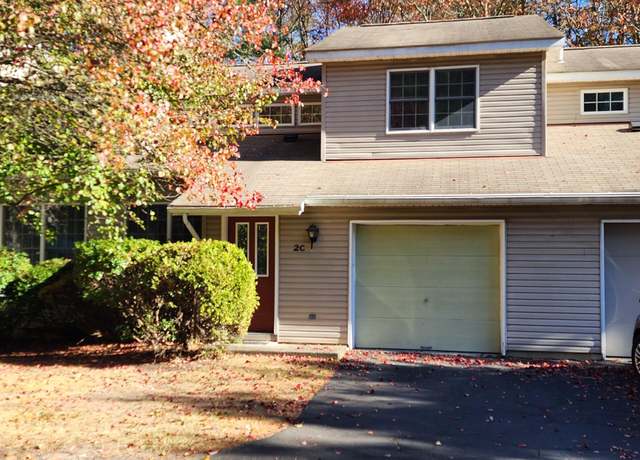 Property at 2C Milford Town Green Ln, Milford, PA 18337, 2 beds, 1.5 baths