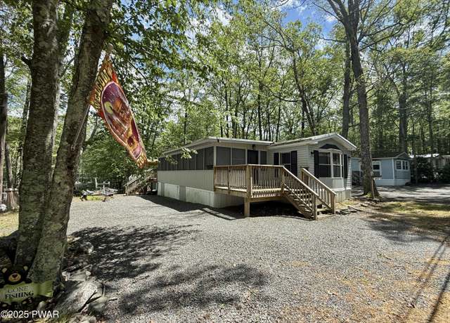 Property at 207 Upper Park Rd, Tafton, PA 18464, 2 beds, 1 bath