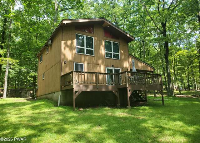 Property at 188 Forest Ridge Dr, Hawley, PA 18428, 3 beds, 2 baths