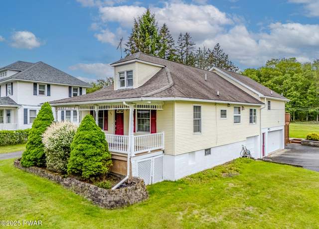 Property at 63 Sunnyside Rd, Gouldsboro, PA 18424, 4 beds, 2 baths