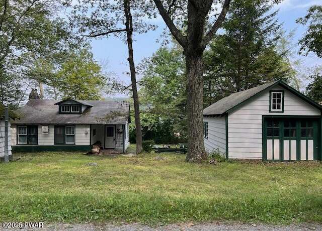 Property at 113 Lake Minisink Rd E, Dingmans Ferry, PA 18328, 2 beds