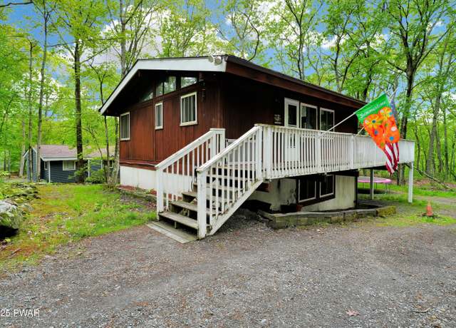 Property at 304 Forest Drive Dr, Lords Valley, PA 18428, 3 beds, 1.5 baths
