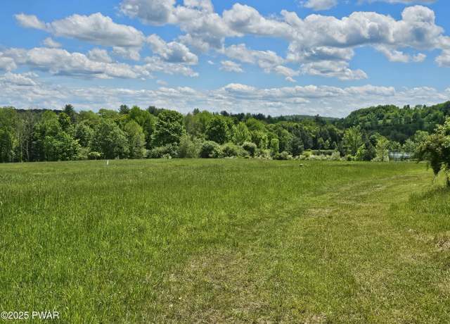 Property at 28 Trinity Mews, Honesdale, PA 18431