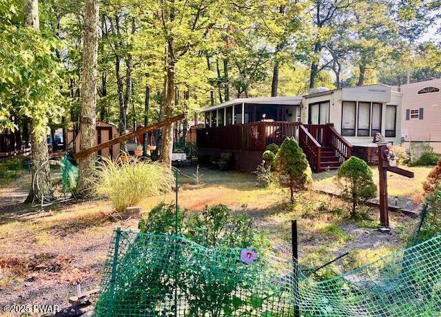 Property at 123 Doe Ln, Milford, PA 18337, 2 beds, 1 bath