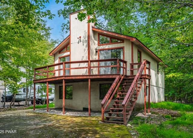 Property at 277 Chestnuthill Dr, Lake Ariel, PA 18436, 2 beds, 2.5 baths