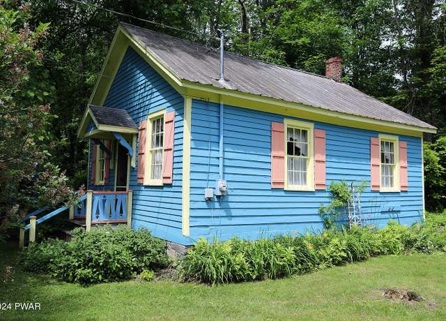 Property at 19 Stardust Trl, Equinunk, PA 18417, 1 bed, 1 bath