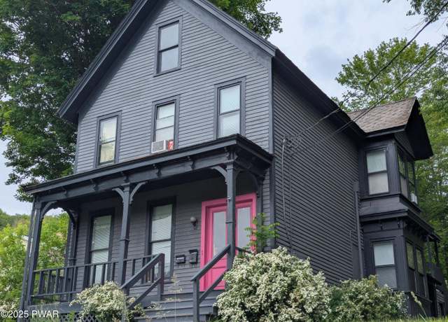 Property at 307 Willow Ave, Honesdale, PA 18431, 4 beds, 2 baths