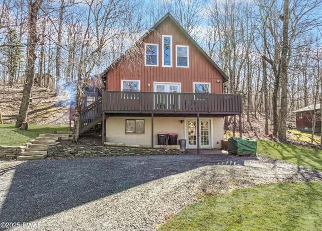 Property at 132 S Shore Dr, Milford, PA 18337, 3 beds, 1.5 baths