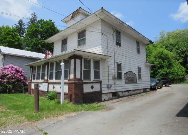 Property at 245 Hudson St, Hawley, PA 18428, 3 beds, 1.5 baths