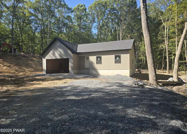 Property at 109 Pitch Pine Ln, Milford, PA 18337, 3 beds, 2 baths
