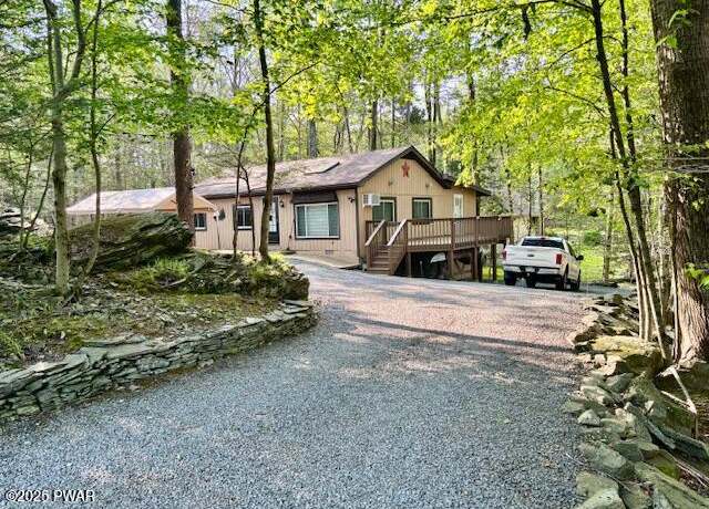 Property at 1078 Harmony Dr, Lake Ariel, PA 18436, 3 beds, 2 baths