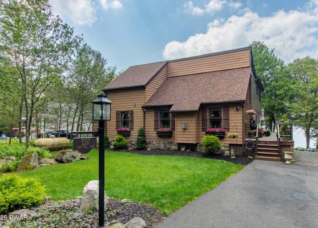 Property at 1057 K Ln, Gouldsboro, PA 18424, 4 beds, 3.5 baths