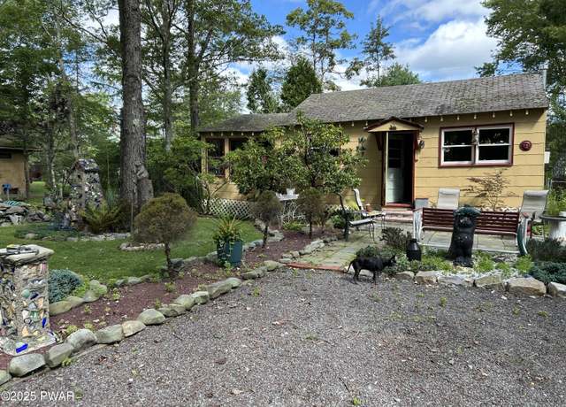 Property at 116 S Sunset Dr, Greentown, PA 18426, 2 beds, 1 bath