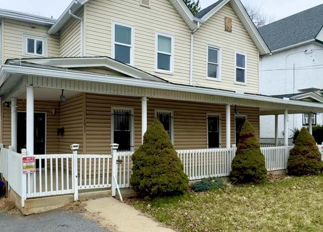 Property at 1611 Penn Ave, Scranton, PA 18509, 7 beds, 3 baths