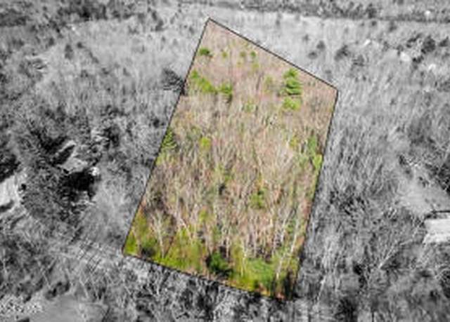 Property at 818 Twin Lakes Rd, Shohola, PA 18458