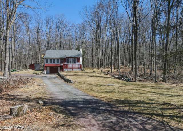 Property at 243 Maple Ln, Greentown, PA 18426, 4 beds, 1 bath